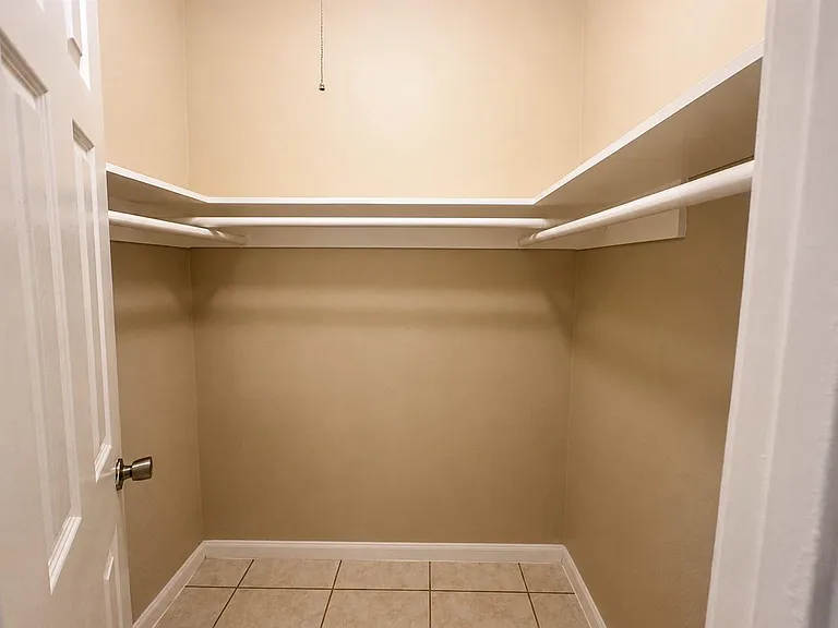 615 Cole St — Photo 14