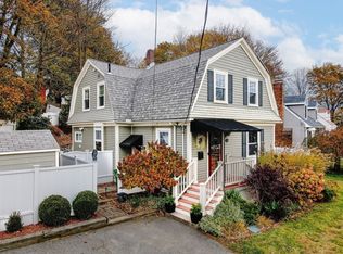 103 High St, Reading, MA 01867