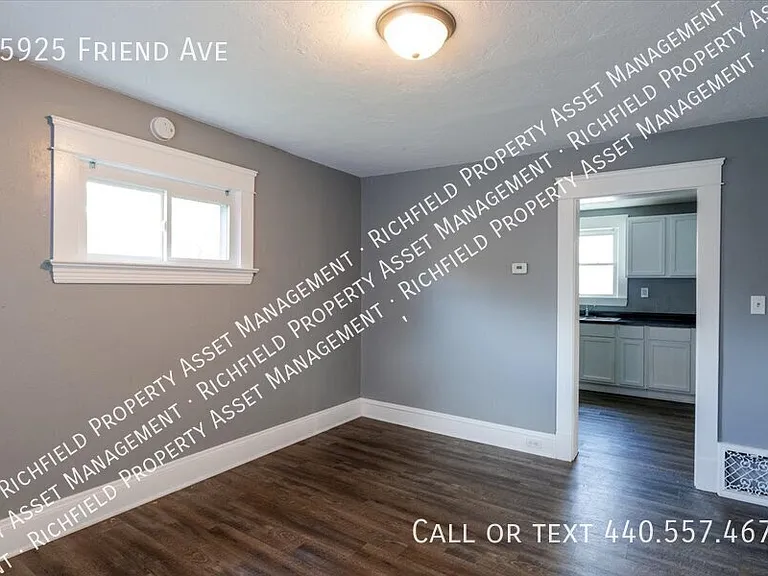 15925 Friend Ave — Photo 6
