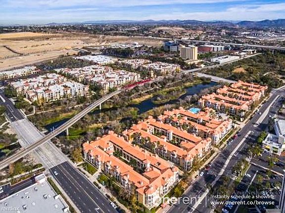 4th image of 2150 Camino De La Reina Unit 116