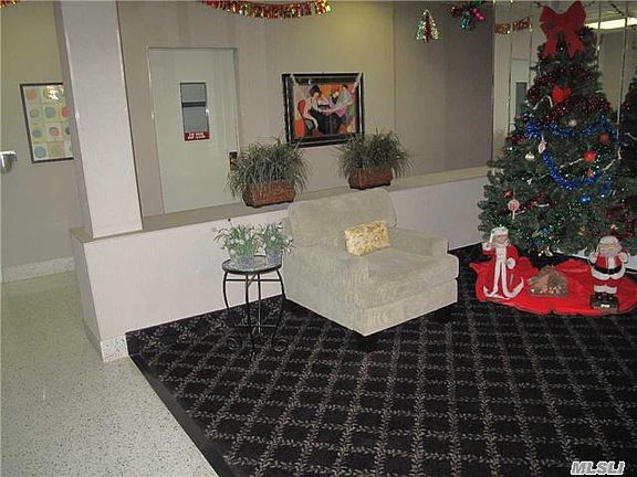 4th image of 101 Lincoln Ave APT 2F