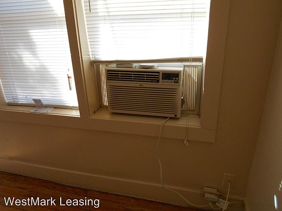 3rd image of 1307 Avenue X APT B