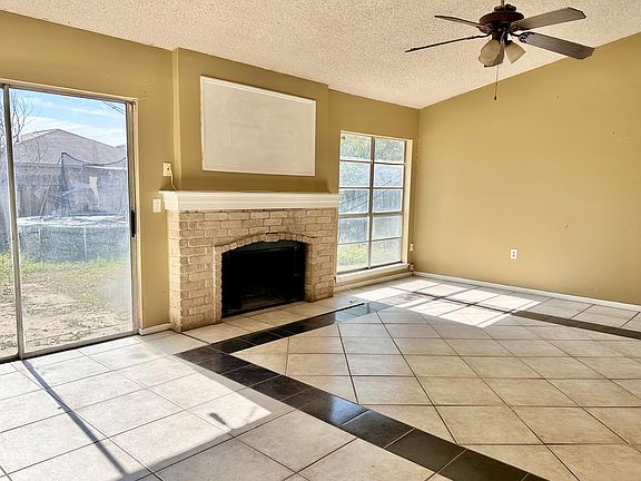 5th image of 6026 Whispering Lake St