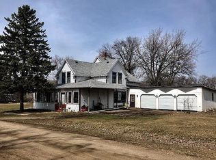 334 Nelson St E, Erie Township, ND 58029