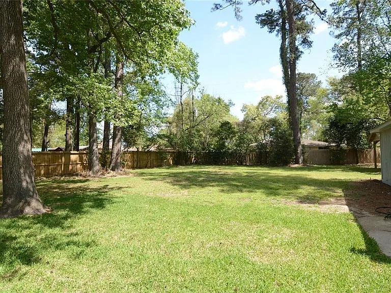 19118 Challe Cir W — Photo 20