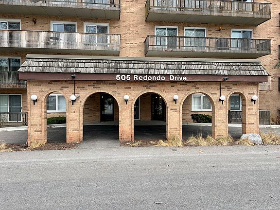 2nd image of 505 Redondo Dr APT 407