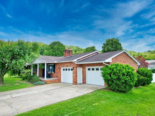 120 Bryan Drive, St. Marys, WV 26170