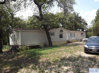 158 Longhorn Rd, Stockdale, TX 78160