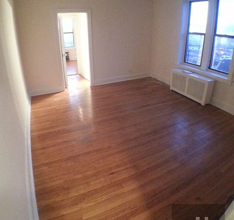1st image of 2307 31st Ave APT 2F