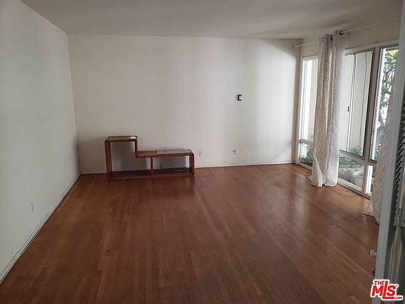 3rd image of 1834 Sawtelle Blvd #4