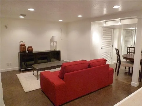 668 E 6th Ave, Salt Lake City, UT 84103