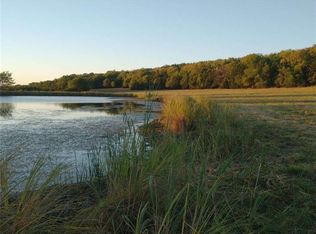 NE Thomas Rd, Garnett, KS 66032