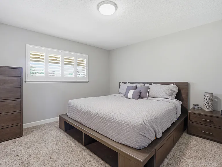 4657 Brenda Cir — Photo 24