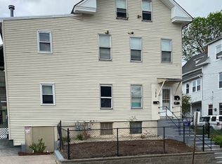 388 Manchester St APT 1, Manchester, NH 03103