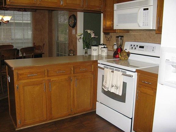 4th image of 1526 Crested Butte Dr