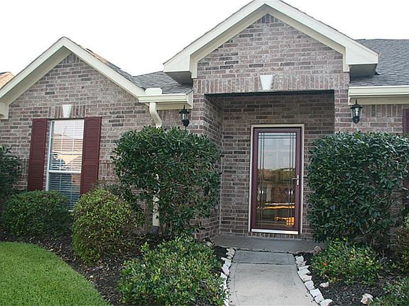 Property has very well-maintained landscape package.