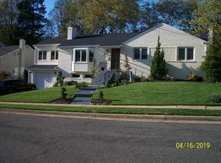 4323 Loyola Ave, Alexandria, VA 22304