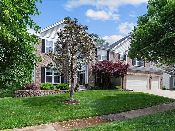 2nd image of 13113 Bellerive Farm Dr