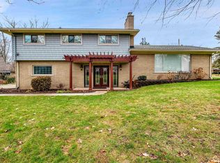 38414 Gail St, Clinton Township, MI