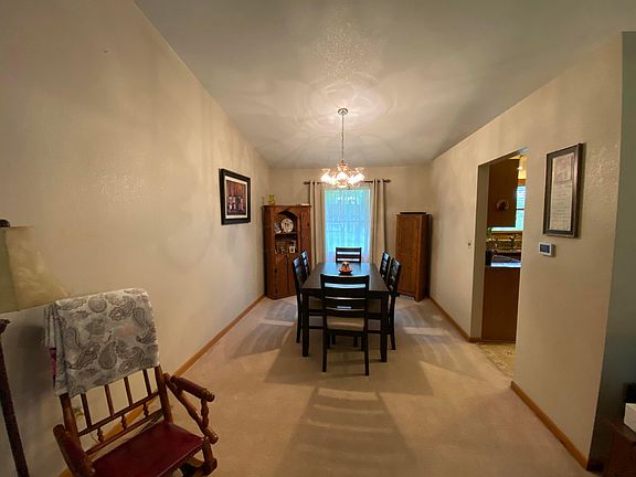 5th image of 1585 Krebs Ct