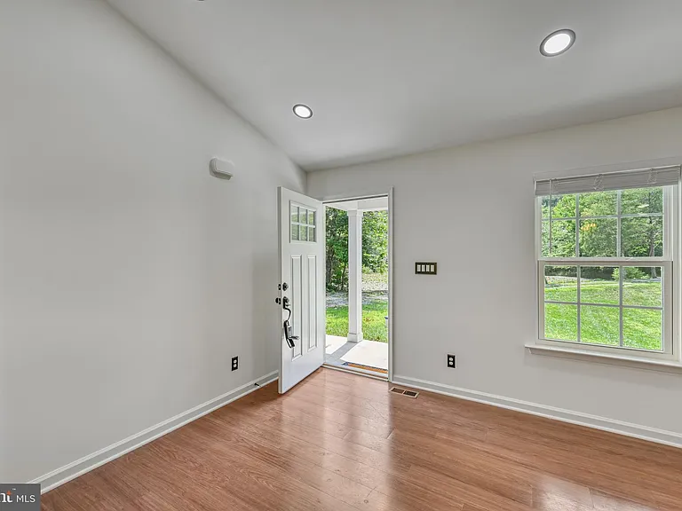 200 Seclusion Shores Dr — Photo 11