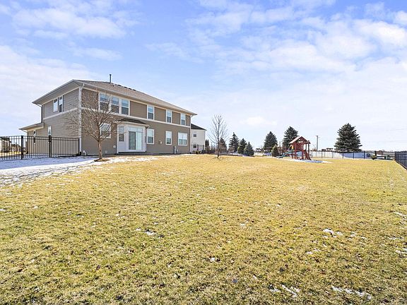 5th image of 25321 W Baytree Cir