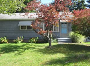 6 McAlpine Dr, Poughkeepsie, NY 12601