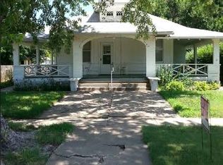 206 N Washington Ave, Protection, KS 67127