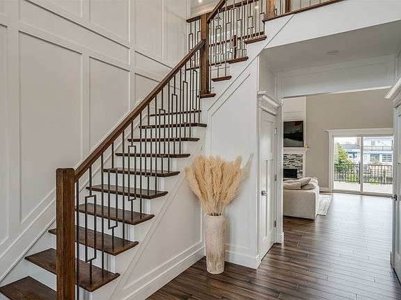 2nd image of 101 Sequams Ln W