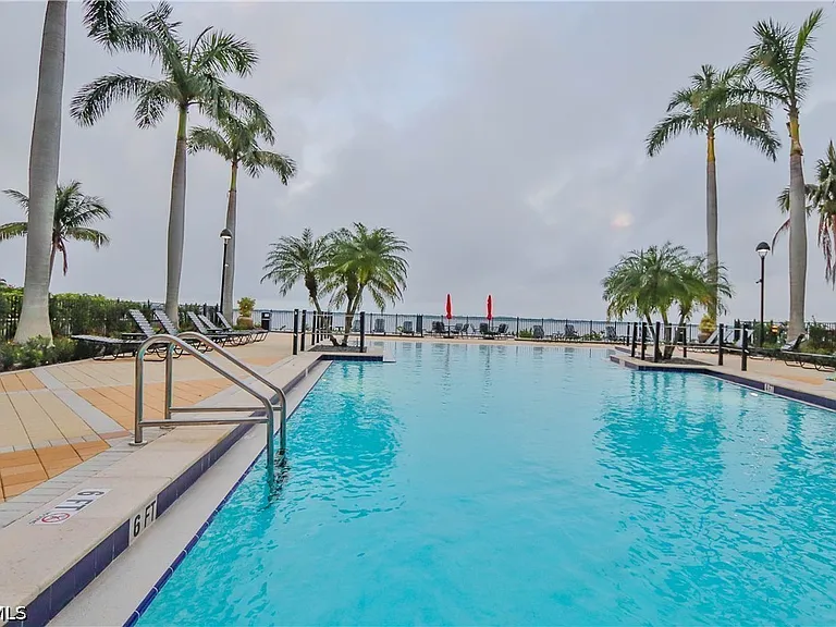 2825 Palm Beach Blvd #116 — Photo 10