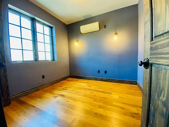 4th image of 254 Palmetto St #3AB