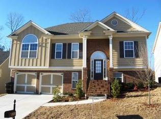 5802 Chapel Village Ct, Douglasville, GA 30135