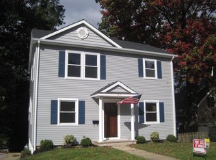 17 Bowne Ave, Atlantic Highlands, NJ 07716
