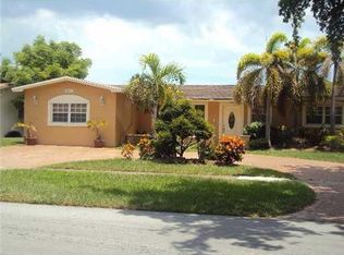 401 NW 98th Ave, Pembroke Pines, FL 33024