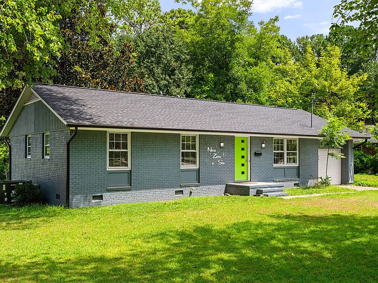 906 Vandora Ave — Photo 37