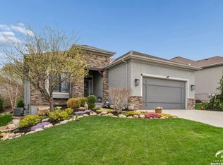 9853 Hollis Ln, Lenexa, KS 66227