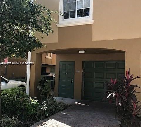 2nd image of 2941 NE 185th St APT 1307
