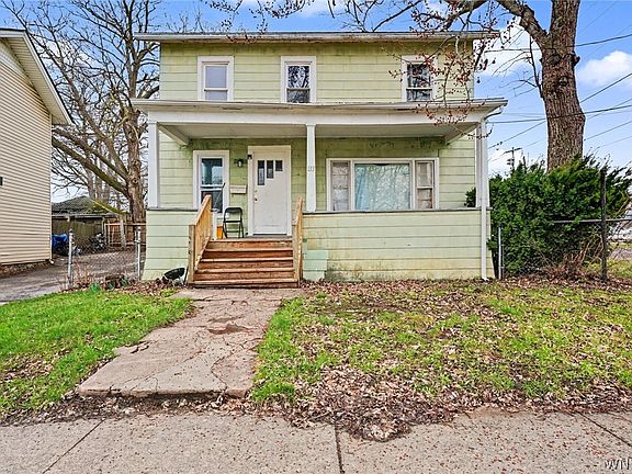 2nd image of 133 Hawley St