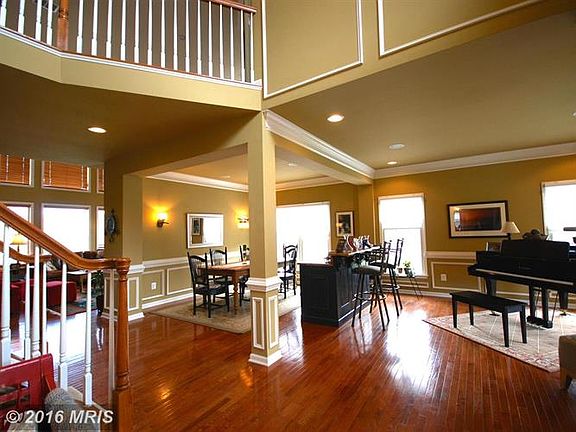 2nd image of 5545 Hillsman Farm Ln