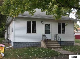 816 7th St, Lincoln, IL 62656