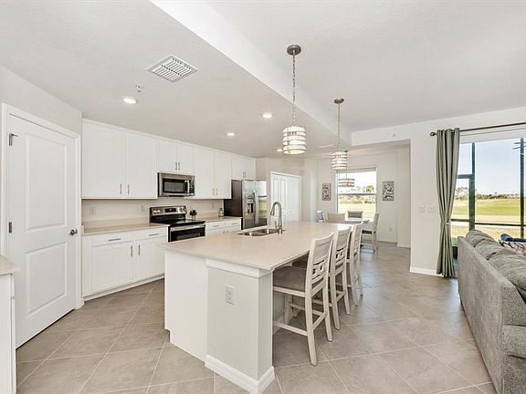 5th image of 12550 Galapagos St #104