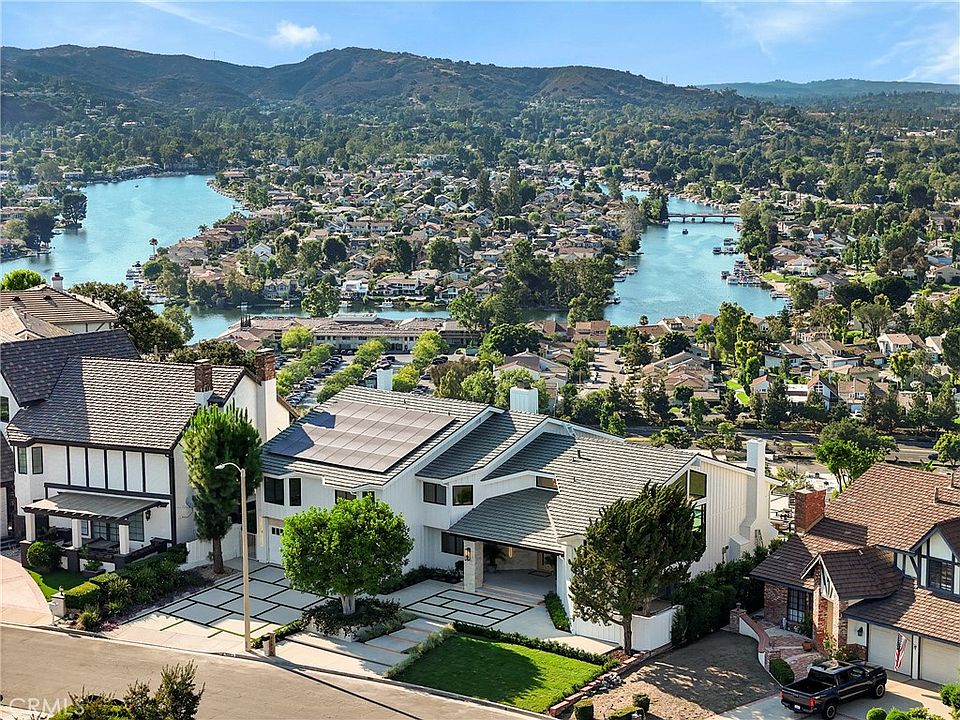 1st image of 32075 Canterhill Pl
