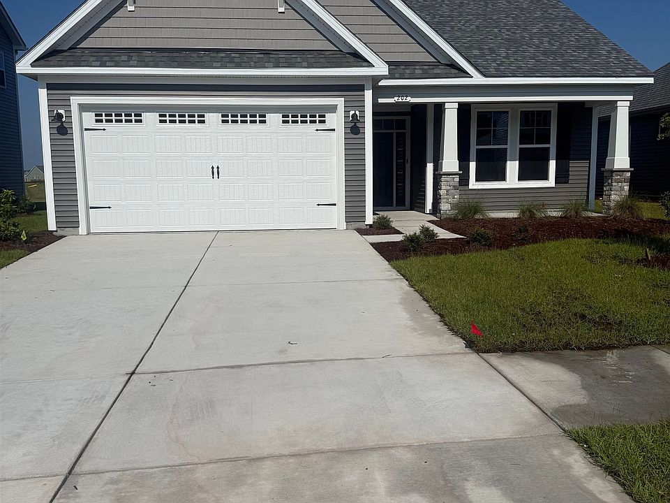 1st image of 202 Broughton Dr.