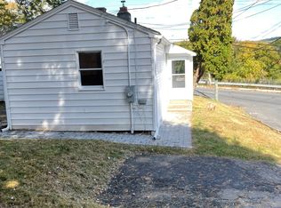 205 Monmouth Ave, Waterbury, CT 06704