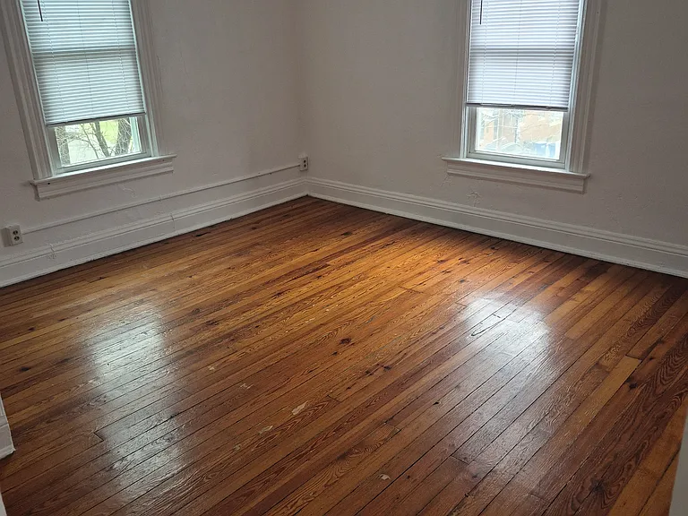 BEDROOM I