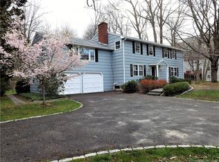 111 Teeter Rock Rd, Trumbull, CT 06611