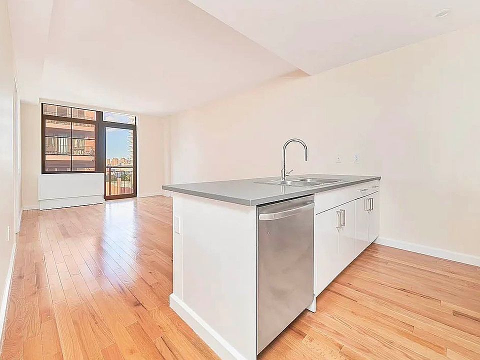 1st image of 2211 3rd Ave #6B