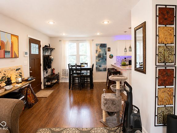 4th image of 5188 Clarendon Rd