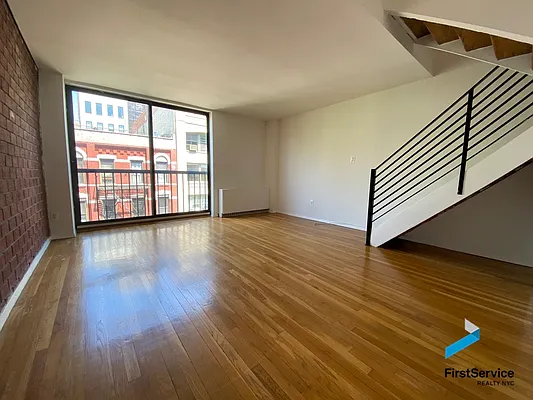 Rented by FirstService Realty (legacy) | media 21