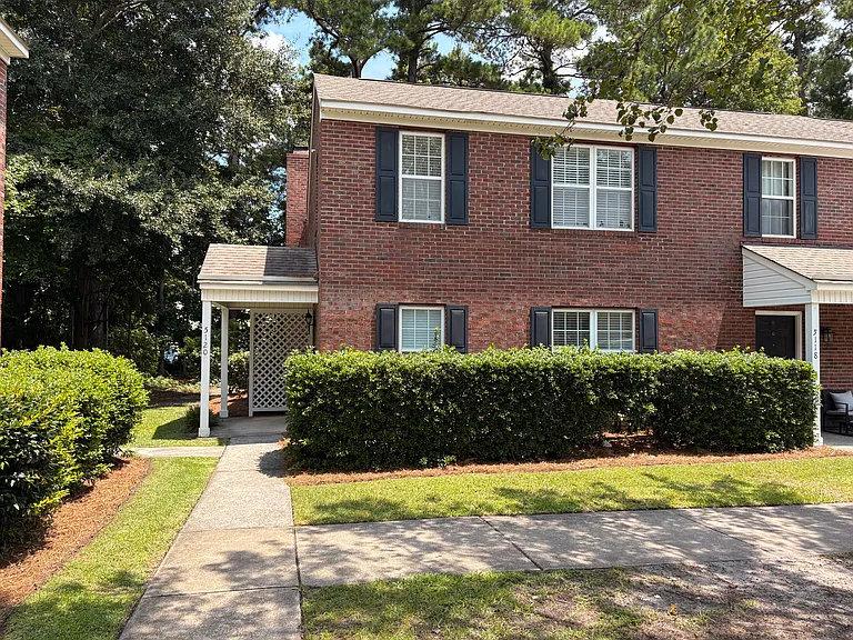 5120 Lamppost Cir — Photo 1